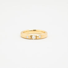 Ring with diamond (0.11 ct) in 14K Gold size 4½ | Real Genuine Gold