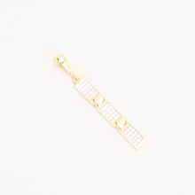 Pendant in 18K Gold, 1.5 inches | Vintage Solid Gold | Quality Fine