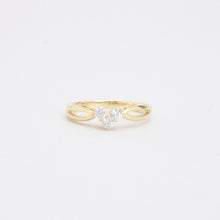 Ring with and Zirconia in 14K Gold size 5¼ | Vintage Solid Gold