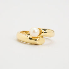Ring with and pearl in 14K Gold size 6¾ | Real Genuine Gold | Fine