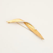 Ole Lynggaard Brooch with diamond (0.11 ct) in 14K Gold and white gold