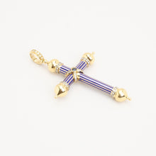 Pendant with enamel and sapphirewith diamond (0.55 ct) in 18K Gold