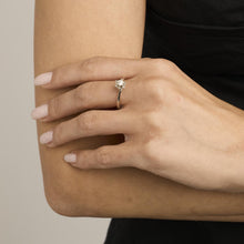 Ring with diamond (0.19 ct) in 14K White gold size 7¾ | Solid Gold