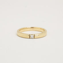 Ring with diamond (0.06 ct) in 14K Gold size 8 | Solid Gold