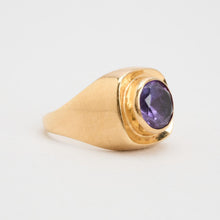 Ring with and synthetic sapphire in 8K Gold size 5¾ | Solid Gold