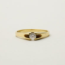 Ring with and Zirconia in 14K Gold size 7¼ | Solid Gold