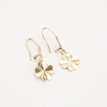 Flower Earrings in 14K Gold, 1.18 inches | Solid Gold | Quality Fine