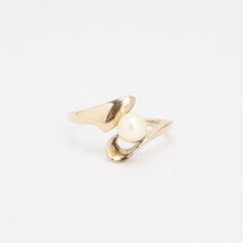 Ring with and pearl in 8K Gold size 10¾ | Real Genuine Gold
