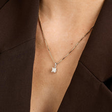 Pendant with diamond (1.01 ct) in 18K White gold, 0.59 inches