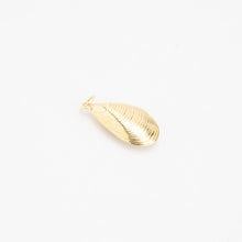 Pendant in 14K Gold, 1.18 inches | Real Genuine Gold | Minimalistic