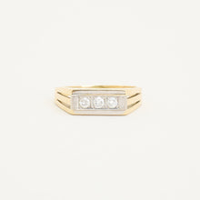Ring with diamond (0.11 ct) in 14K Gold and white gold size 7