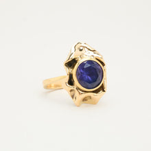 Ring with and synthetic sapphire in 14K Gold size 6½ | Vintage