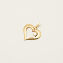 Heart Pendant with and Zirconia in 14K Gold, 0.91 inches | Real