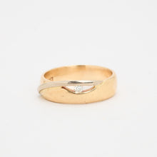 Ring with diamond (0.04 ct) in 14K Gold and white gold size 5