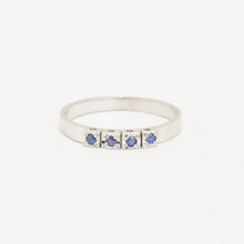Ring with and blue topaz in 14K White gold size 6½ | Vintage Solid