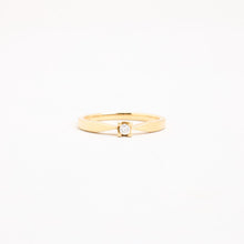 Ring with diamond (0.05 ct) in 14K Gold size 6 | Vintage Solid Gold