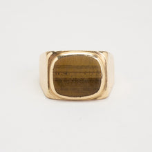 Ring with and tiger eye quartz in 14K Gold size 10 | Vintage Solid