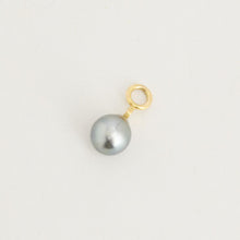 Lene Visholm Pendant with diamond (0.03 ct) in 14K Gold, 0.79 inches