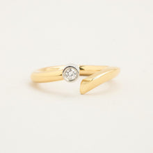 Ring with diamond (0.05 ct) in 14K Gold and white gold size 6