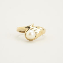 Scrouples 8K Yellow Gold Solitaire Pearl Ring, Minimalist Bezel-Set Freshwater Pearl, Size 5¼, Hallmarked Solid Gold Band