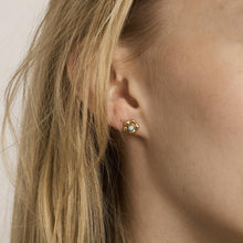 Flower Earrings with and glass in 18K Gold, 0.34 inches | Vintage