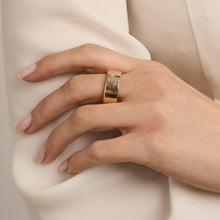 Ring with diamond (0.03 ct) in 14K Gold size 7¼ - 7¾ | Solid Gold
