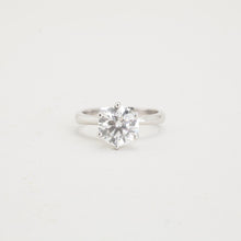 Ring with diamond (2.06 ct) in 14K White gold size 5¾ - 6 | Real