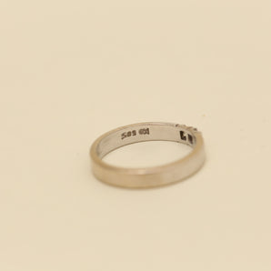 Keld Olsen Ring med diamant (0,16 ct) i 14K hvitt gull størrelse 7¼ | Solid gull | Minimalistiske gullsmykker | Skandinaviske smykker