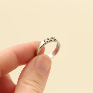 Ring med diamant (0,15 ct) i 14K hvitt gull størrelse 6½ | Solid gull | Kvalitet Fine Estate smykker | Danske smykker